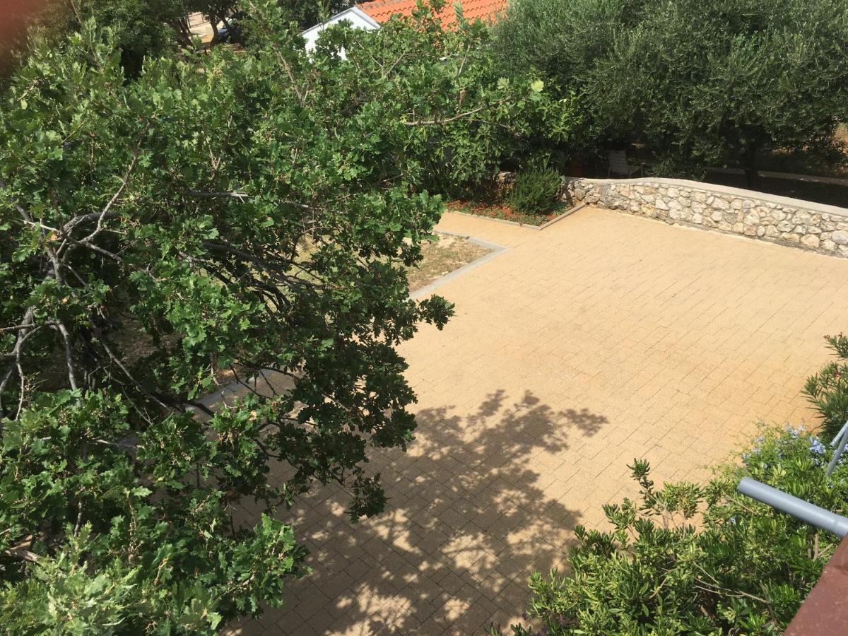Apartmani Belobrk Potocnica Pag Luaran gambar