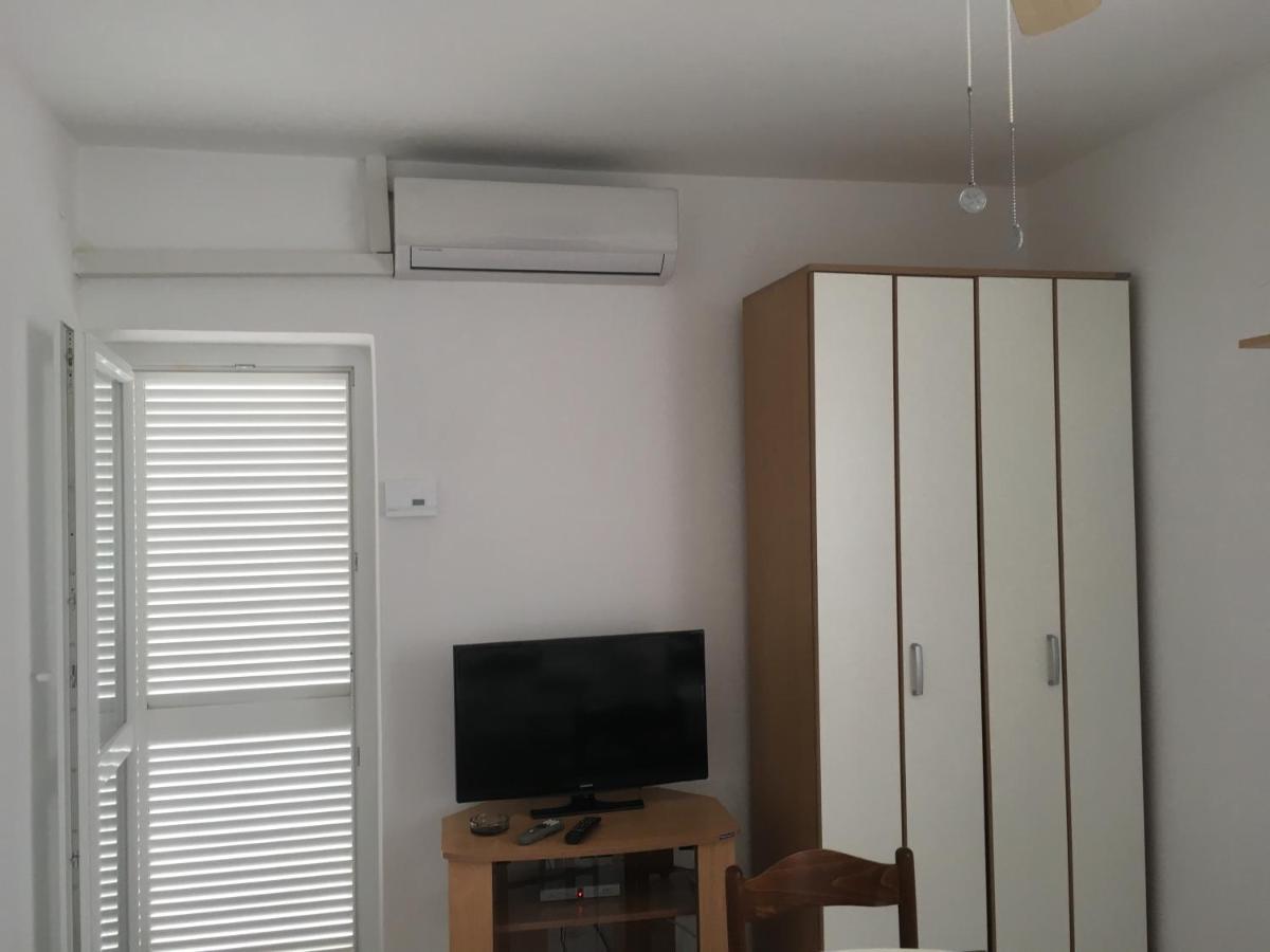 Apartmani Belobrk Potocnica Pag Luaran gambar