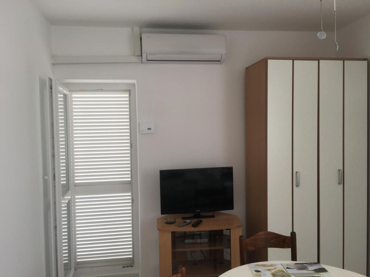 Apartmani Belobrk Potocnica Pag Luaran gambar