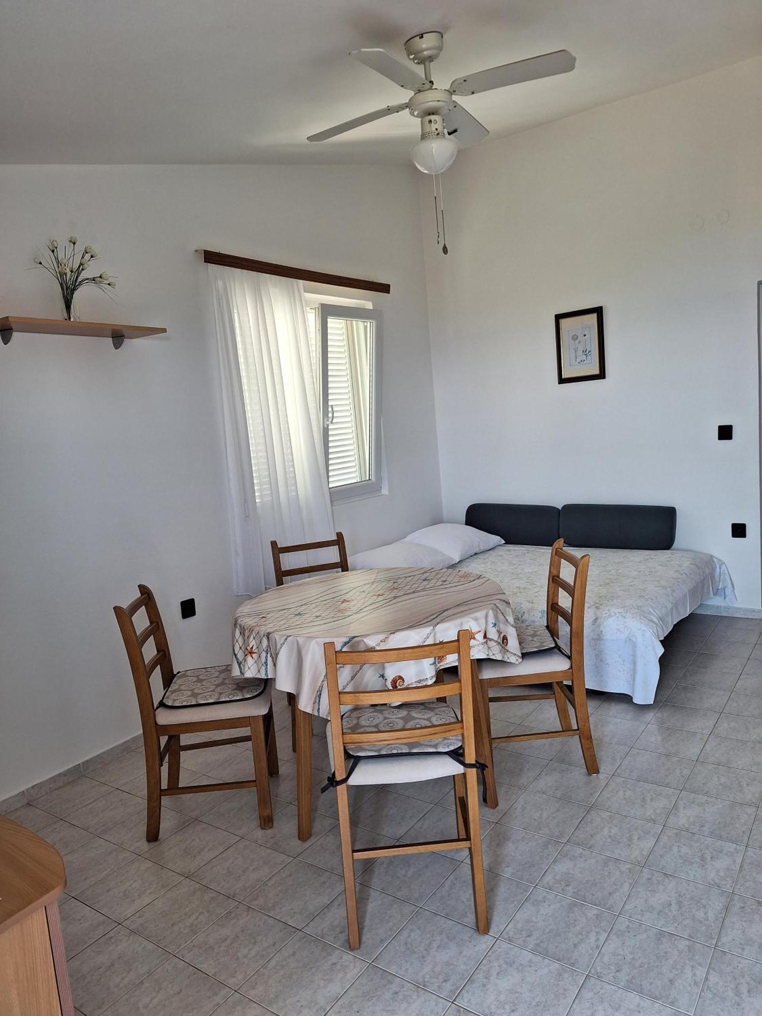Apartmani Belobrk Potocnica Pag Luaran gambar